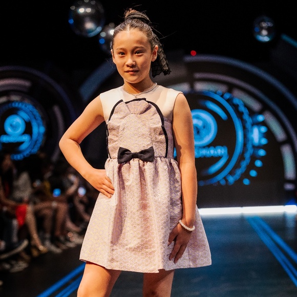 GIRLS JACQUARD DRESS - Picture 2 of 6